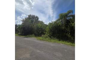 3819 NW 21st Avenue, Okeechobee, FL 34972 - MLS#R11126754