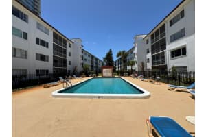 4500 N Flagler Drive D7, West Palm Beach, FL 33407 Sold 11/17/25