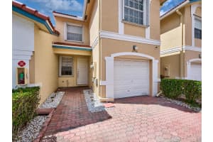 4750 117th Avenue, Coral Springs, FL 33076 - MLS#R11126785