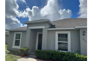 950 SW Nichols Terrace, Port St Lucie, FL 34953 - MLS#R11126786