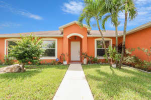 1298 SW Patricia Avenue, Port Saint Lucie, FL 34953 - MLS#R11126849
