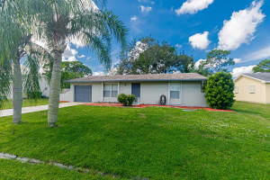 1148 SE Puritan Lane, Port Saint Lucie, FL 34983 - MLS#R11126850