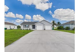 2643 SE 27th Street, Okeechobee, FL 34974 - MLS#R11126872