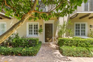 65 SE 5th Avenue B, Delray Beach, FL 33483 - MLS#R11126877