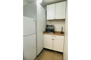 1415 NW 2nd Avenue 2, Fort Lauderdale, FL 33311 - MLS#R11126879