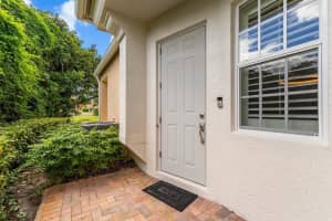 516 Commons Drive, Palm Beach Gardens, FL 33418 - MLS#R11126890