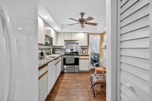 5340 NW 2nd Avenue 421, Boca Raton, FL 33487 - MLS#R11126916