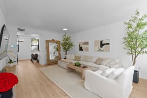 687 Hibiscus Street, West Palm Beach, FL 33401 - MLS#R11126930