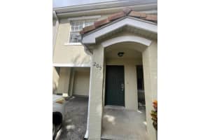 116 SW Peacock Boulevard 9-205, Port Saint Lucie, FL 34986 - MLS#R11126947