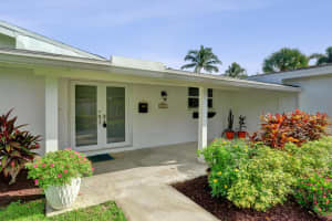 811 W Royal Palm Road, Boca Raton, FL 33486 Sold 12/15/25