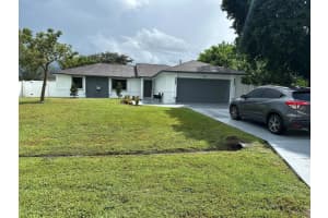 248 SE Fallon Drive, Port Saint Lucie, FL 34983 - MLS#R11127000