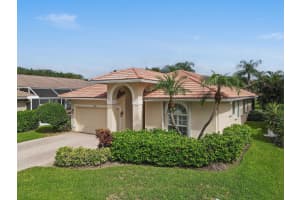 148 Hidden Hollow Drive, Palm Beach Gardens, FL 33418 Sold 11/17/25