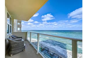 5440 N Ocean Drive 407, Singer Island, FL 33404 - MLS#R11127038
