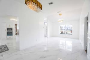 931 SE Belfast Avenue, Port Saint Lucie, FL 34983 - MLS#R11127041