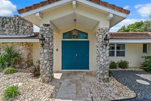 437 N Country Club Drive, Atlantis, FL 33462 - MLS#R11127042