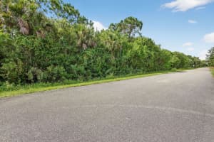 3747 NW 29th Avenue, Okeechobee, FL 34972 - MLS#R11127076