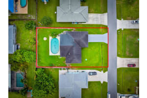 431 SE Volkerts Terrace, Port Saint Lucie, FL 34953 - MLS#R11127083