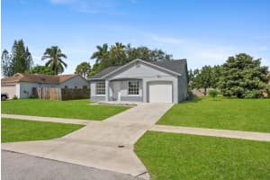 1355 Denlow Lane, Royal Palm Beach, FL 33411 - MLS#R11127086