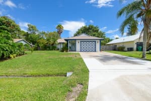 1413 SW Hutchins Street, Port Saint Lucie, FL 34983 - MLS#R11127089