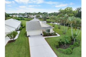 7210 SE Quincy Terrace, Hobe Sound, FL 33455 - MLS#R11127090