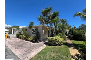 113 Edwards Lane 4, Palm Beach Shores, FL 33404 - MLS#R11127096