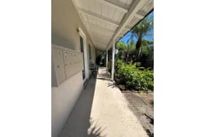 113 Edwards Lane 4, Palm Beach Shores, FL 33404 - MLS#R11127096