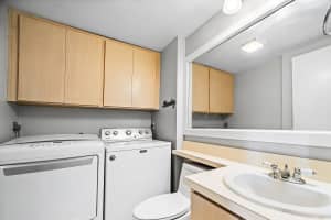 43 Essex Court, Royal Palm Beach, FL 33411 - MLS#R11127112