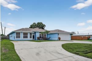 782 SE Breakwater Avenue, Port Saint Lucie, FL 34983 Sold 11/06/25