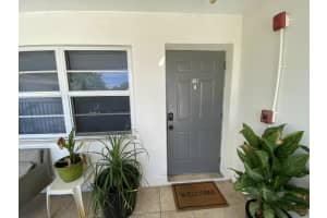 605 Federal Highway, Lake Worth Beach, FL 33460 - MLS#R11127124