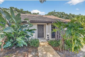 123 Via De Casas Norte, Boynton Beach, FL 33426 - MLS#R11127150