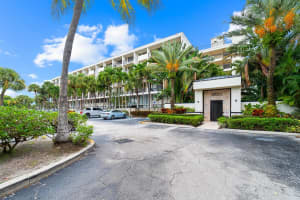 1830 Embassy Drive 107, West Palm Beach, FL 33401 - MLS#R11127161