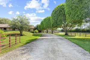 2700 Skipiks Way, Wellington, FL 33470 Sold 09/26/25