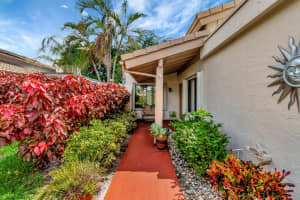 5760 Piping Rock Drive, Boynton Beach, FL 33437 - MLS#R11127182