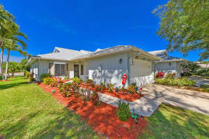 12829 SE Berwick Court, Hobe Sound, FL 33455 - MLS#R11127185