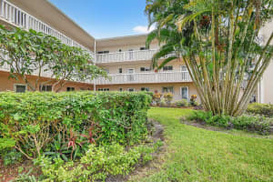 2856 S Garden Drive 310, Lake Worth, FL 33461 - MLS#R11127187