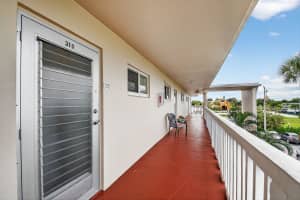 2856 S Garden Drive 310, Lake Worth, FL 33461 Sold 12/22/25