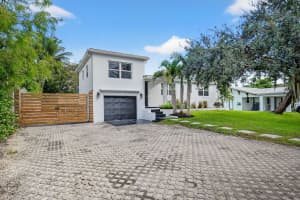 711 8th Avenue, Boynton Beach, FL 33435 - MLS#R11127215