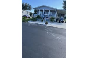 88 Sandhill Boulevard, Fort Pierce