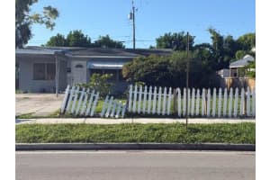 1005 12th Avenue N, Lake Worth Beach, FL 33460 - MLS#R11127246