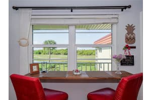 73 Royal Oak Court 203, Vero Beach