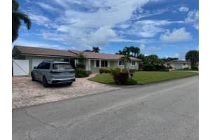 1915 Arabian Road W, Lake Clarke Shores, FL 33406 - MLS#R11127263