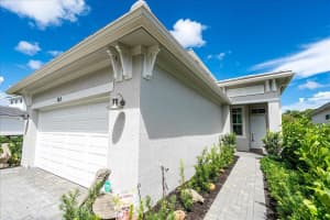 152 SE Via Tirso, Port Saint Lucie, FL 34952 - MLS#R11127276
