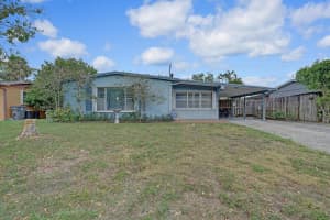 864 Caroline Avenue, West Palm Beach, Fl 33413, West Palm Beach