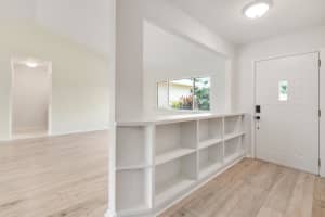 8121 SE Helen Terrace, Hobe Sound, FL 33455 Sold 10/23/25