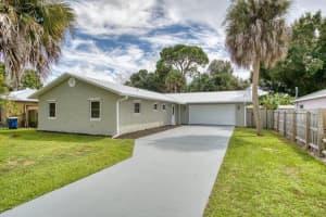 1007 Gatewood Avenue, Fort Pierce, FL 34982 Sold 12/26/25