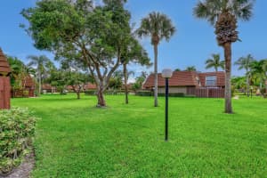 825 Center Street 14b, Jupiter, FL 33458 Sold 12/05/25