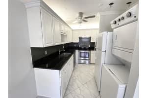 2480 Juniper Drive 204, Delray Beach, FL 33445 - MLS#R11127383
