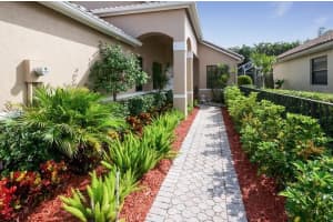 10091 Dover Carriage Lane, Lake Worth, FL 33449 - MLS#R11127397