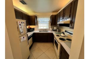 62 Woodland Drive 202, Vero Beach, FL 32962 - MLS#R11127402