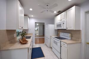 2095 SW 13th Terrace, Boynton Beach, FL 33426 - MLS#R11127413